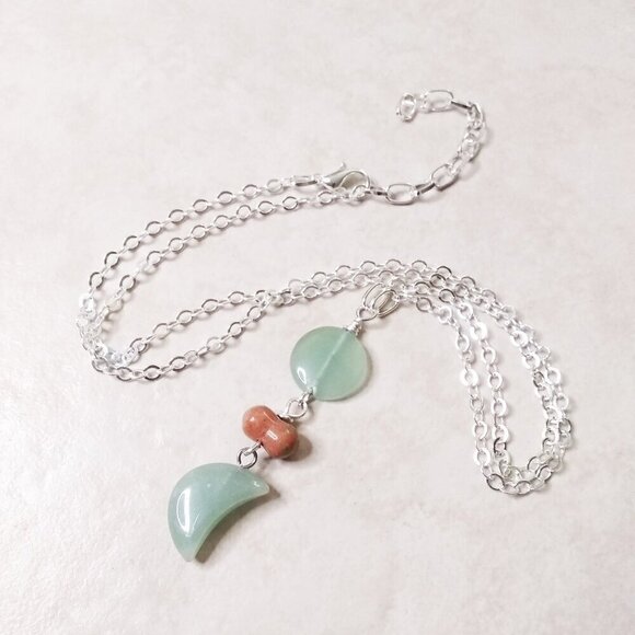 Dainty Aventurine Moon Necklace! Feminine Moon Goddess! Prosperity & Good Luck! - Picture 1 of 7